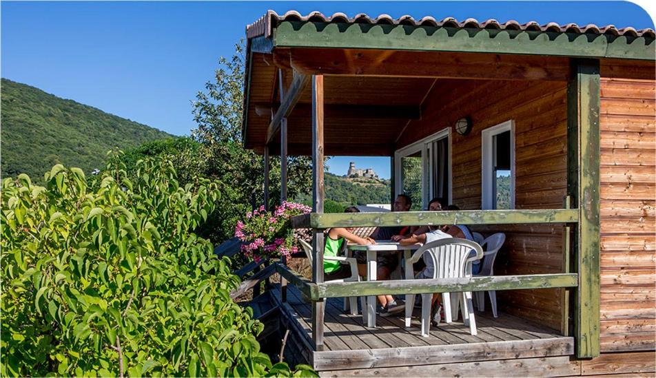 Camping Onlycamp Pierre & Sources Volvic Exteriör bild