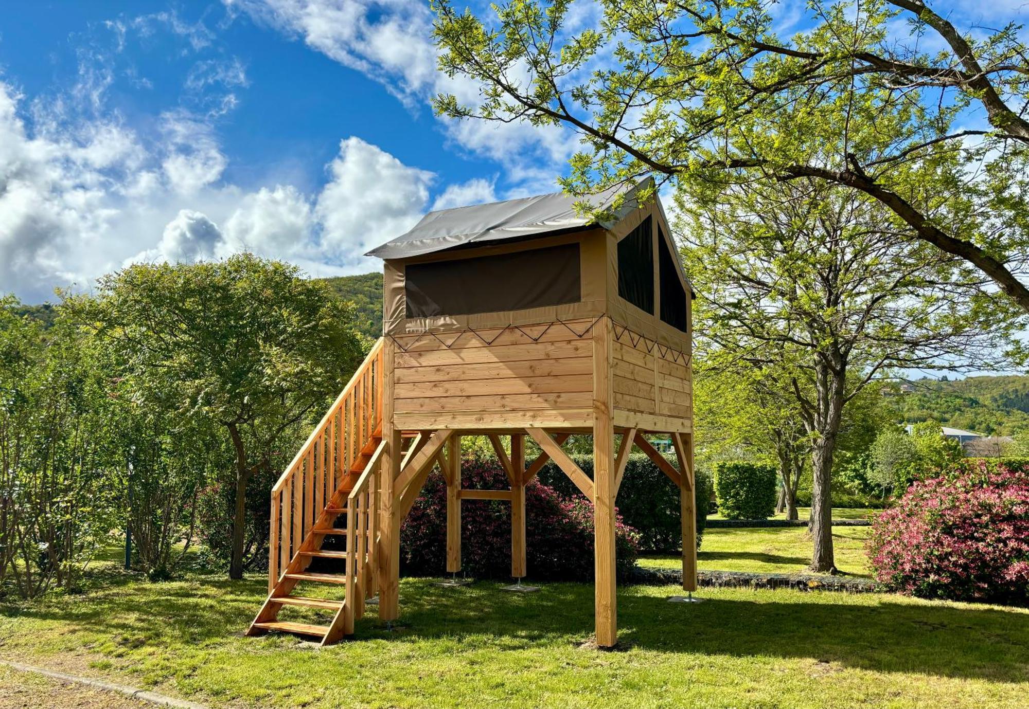 Camping Onlycamp Pierre & Sources Volvic Exteriör bild